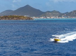 St_Maarten-Meer-Lotsenboot-1