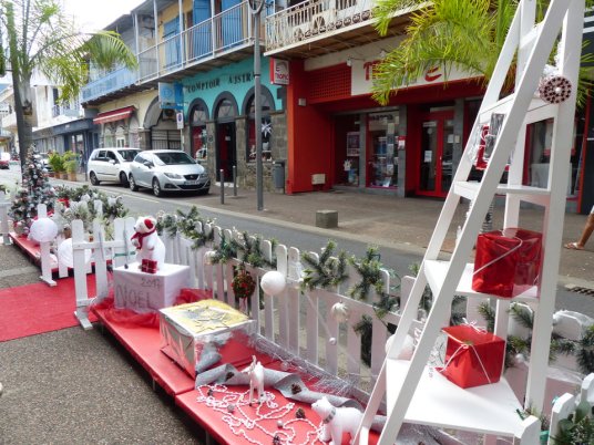 La_Reunion-Saint_Denis-Einkaufsstrasste-Weihnachten-1