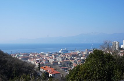 Kroatien-Rijeka-Trsat-Ausblick_auf_AIDA-1