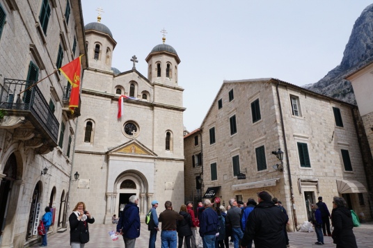 Montenegro-Kotor-Altstadt-Kirche-4