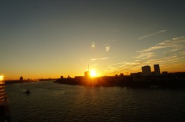 Rotterdam-Skyline-Sonnenuntergang-2